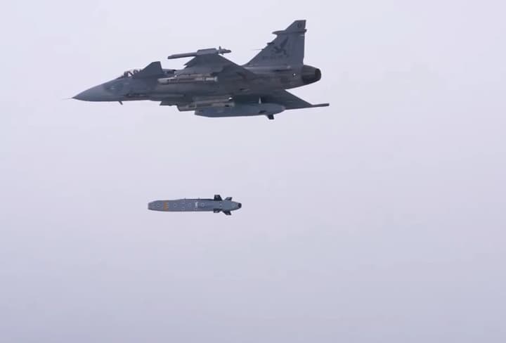 Швеція вперше запустила ракету Taurus з винищувача Gripen