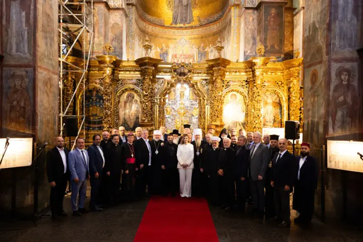 On Independence Day, a prayer for the end of the war and for peace in Ukraine was held at Saint Sophia's Cathedral.
