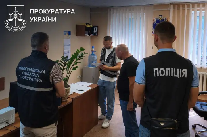 In Mykolaiv region, a hospital director was suspected of causing losses to the budget amounting to more than UAH 15 million