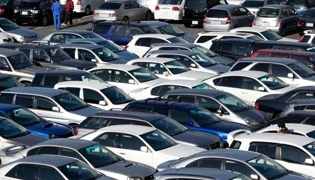 Imports of passenger cars into Ukraine declined by 17%