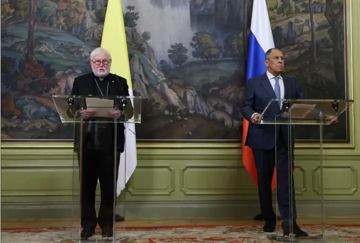 A high-ranking Vatican representative arrived in Moscow for the first time in five years and stated the need to end the war in Ukraine