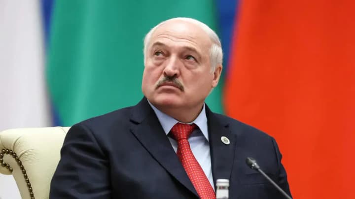 Lukashenko announced a surprise readiness check of Belarusian troops