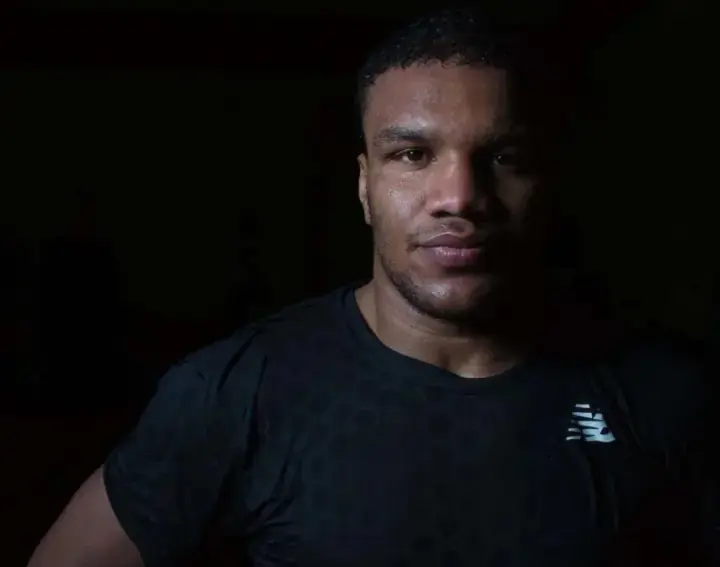 Beleniuk demonstrated wrestling moves for Crawford