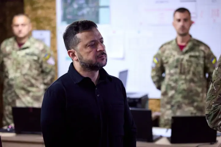 Zelenskyy, together with Drapatyi, arrived at the front and is working in the Oleksandrivka direction