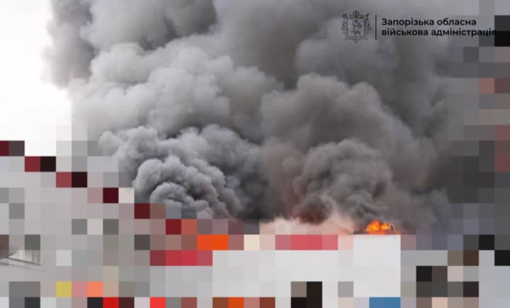 Russia attacked an enterprise in Zaporizhzhia, sparking a fire
