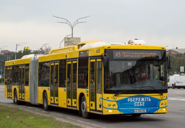 In Kyiv, bus routes No. 36Tr and No. 37 may be rerouted due to the consequences of the attack