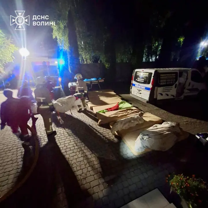 Nursing home for elderly people caught fire near Lutsk: 6 injured