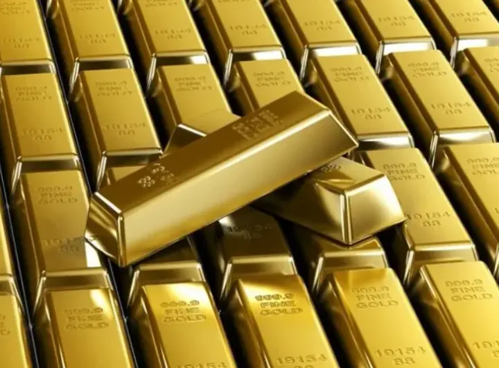 Gold fell by more than 3.5% over two sessions, with the market pricing in a probability of more than 60% of a Fed rate hike
