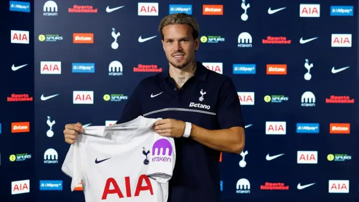 Mudryk has moved from "Chelsea" to "Tottenham" until the end of the 2026/27 season