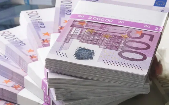 Умова для отримання третього траншу допомоги €1,45 млрд - Камін спрямував у Раду чотири законопроєкти