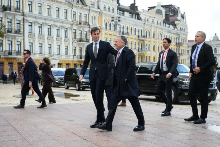 U.S. contacts with Ukraine and the Russian Federation have thawed the negotiation process, but there has been no breakthrough so far, says a political scientist