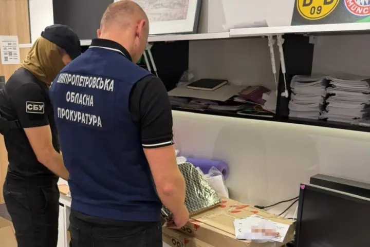 В Україні викрили масштабний збут фальсифікованого препарату Biopatid - підозру отримали 27 людей
