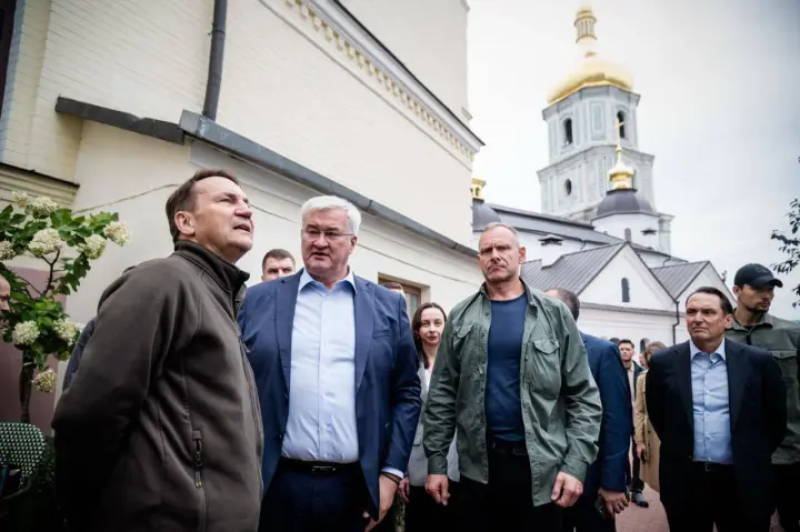 Сибіга заявив про зацікавленість України у дроновій угоді з Польщею