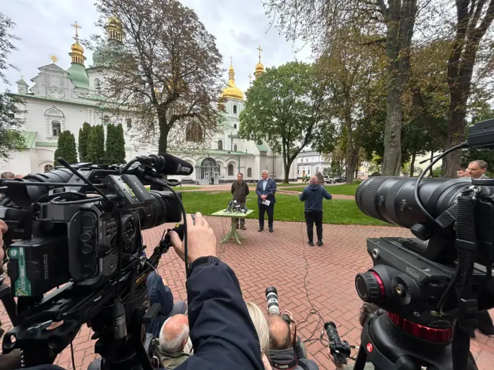Польща не блокуватиме відкриття переговорних кластерів про вступ України до ЄС - Сікорський