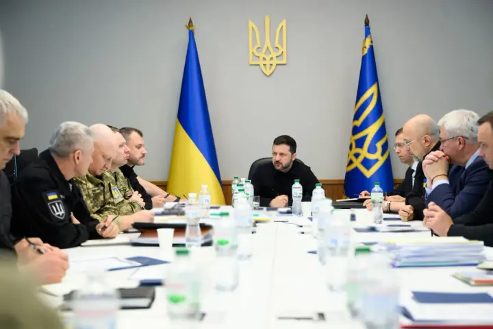 Зеленський анонсував переформатування роботи мобільних вогневих груп і рубежів протиповітряного захисту