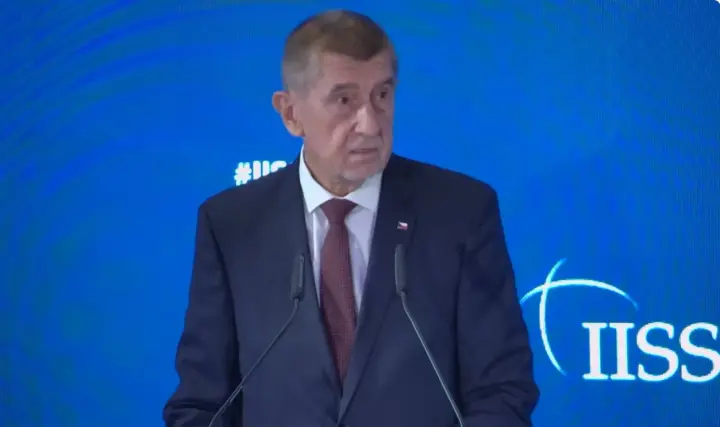 Война в Украине ведёт мир к Третьей мировой — премьер-министр Чехии