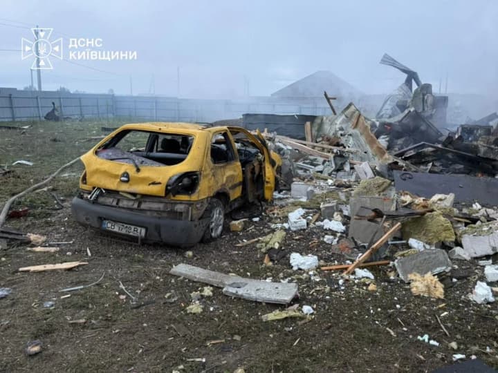 Тривога на Київщині майже не припинялася: в ОВА розповіли про наслідки атаки на регіон
