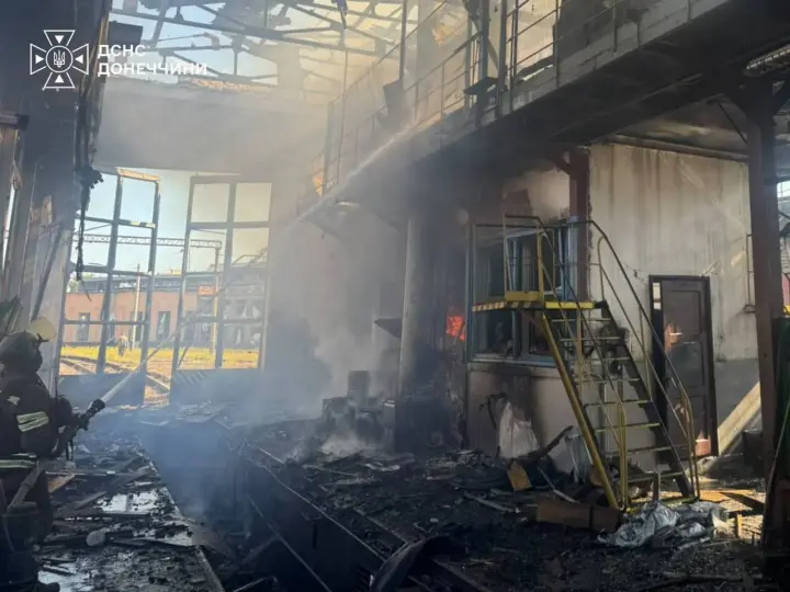 У Слов’янську внаслідок авіаудару поранені троє людей - ДСНС