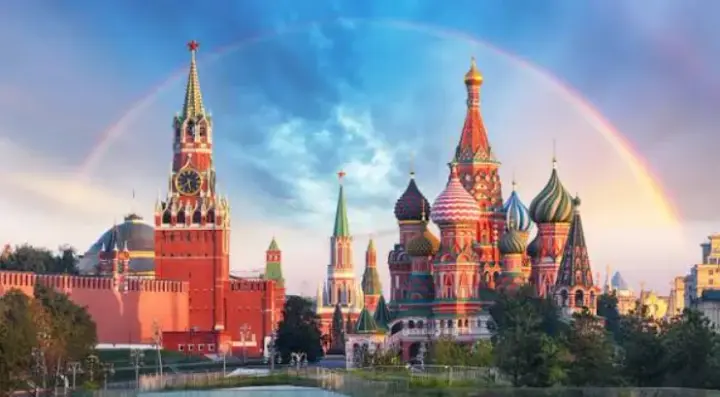 росія намагається продавати світу образ великої держави, проте "глобальне лідерство" існує лише у заявах кремля - розвідка