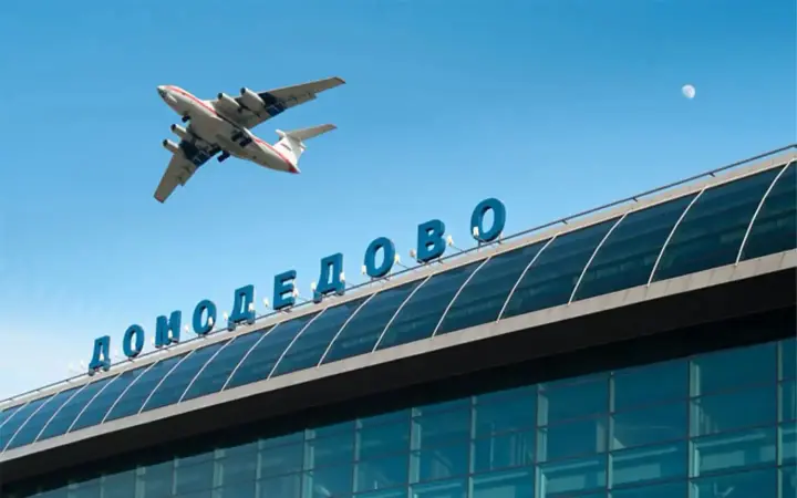 Вибори у держдуму: понад 400 рейсів у москві затримали або скасували після атаки дронів