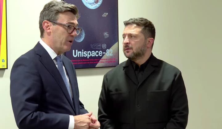 Zelenskyy met with British Prime Minister Burnham and warned of Russia preparing a new massive attack