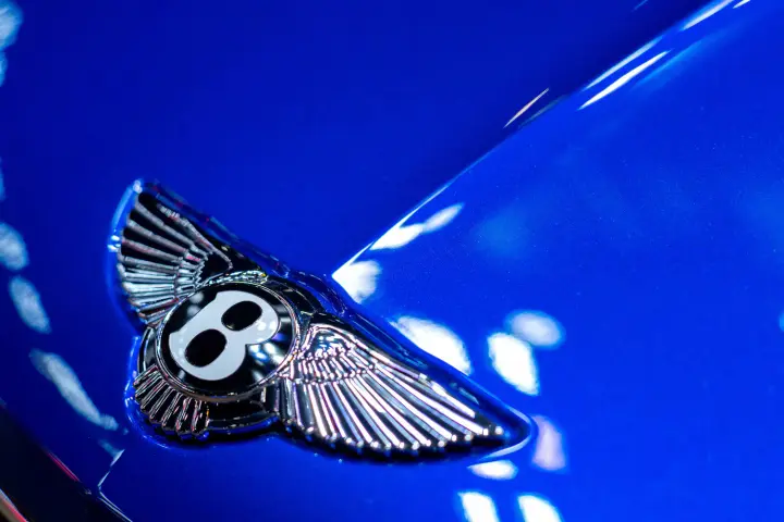 Bentley представила перший електромобіль Torcal - чим цікавий і скільки коштує