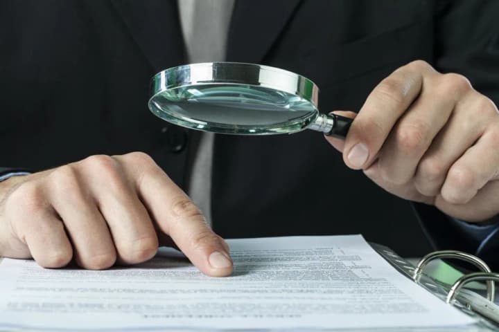 Expensive motorcycles and hundreds of thousands from private clinics: what the declarations of NMU Rector Kuchin conceal