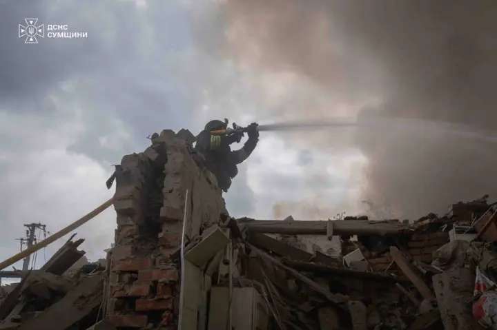 Russia struck Sumy with two aerial bombs; a 15-year-old boy is among the injured