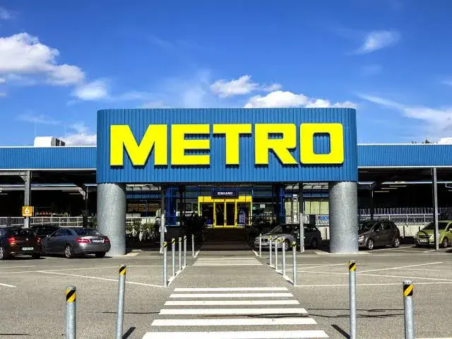 путін відібрав російські активи компанії Metro - хто ними керуватиме