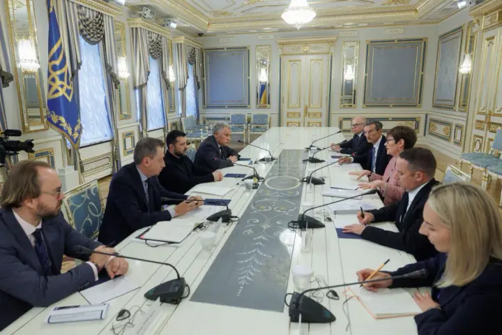 Зеленський і президентка ЄБРР обговорили захист енергетики, а також кроки на підтримку українців