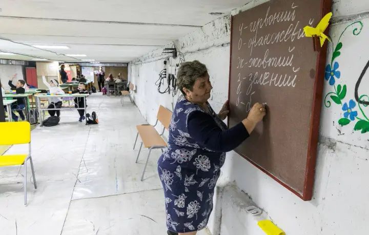 Навчання під землею у 2026 році: скільки профінансовано укриттів та збудовано безпечних шкіл