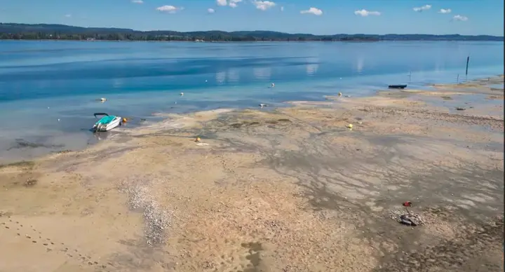 У Німеччині на Боденському озері через низький рівень води призупинили поромне сполучення