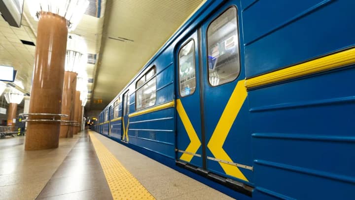 The Kyiv Metro has changed the schedule of the "green" line during peak hours
