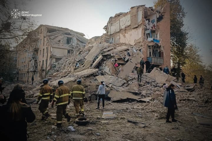 In Pryluky, a Russian missile strike on a high-rise apartment building claimed the lives of 5 people, with many injured