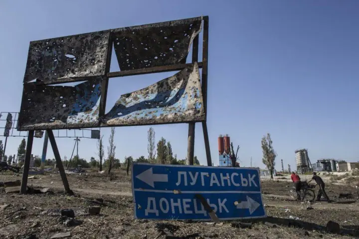 Україна відвойовує землі на Донбасі, перешкоджаючи російському наступу - NYT