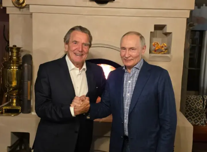 "Цілковито аморально" - Мерц обурився візитом Шредера до путіна на день народження
