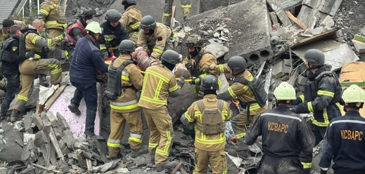 In Zaporizhzhia, the death toll from the Russian strike has risen to 17