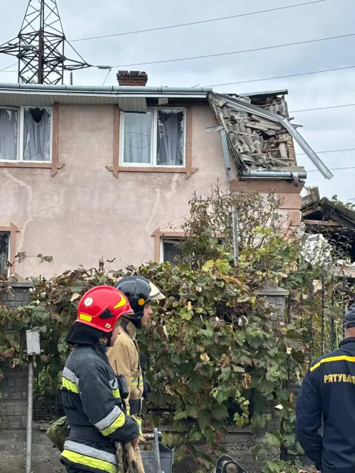 Біля Львова упав підбитий ворожий безпілотник, є постраждалі