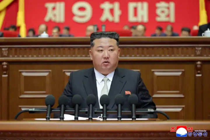 Kim Jong Un fell into a coma after a brain hemorrhage - The Sun