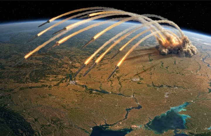 Russia attacked Kyiv with ballistic missiles – a series of explosions rang out in the capital