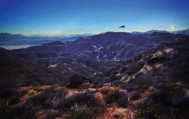 New Pentagon materials on UFOs indicate: mysterious "black triangles" were spotted over an important facility in the United States