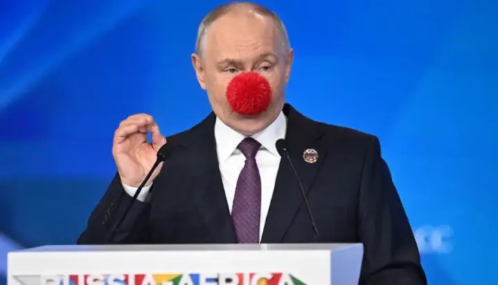 Putin called Elon Musk a "genius" after his criticism of Zelenskyy and said he was in contact with the billionaire