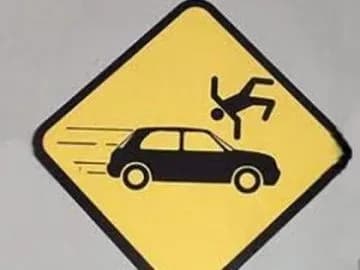 vodiy-legkovika-zbiv-trokh-pishokhodiv-na-zhitomirschini-odin-z-nikh-zaginuv