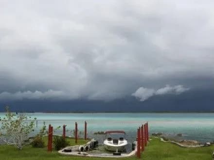 mayzhe-40-lyudey-stali-zhertvami-shtormu-v-meksitsi