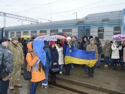 potyag-yednannya-pribuv-u-ternopil