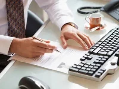 kerivniki-derzhavnikh-i-komunalnikh-pidpriyemstv-podavatimut-e-deklaratsiyi-z-1-sichnya