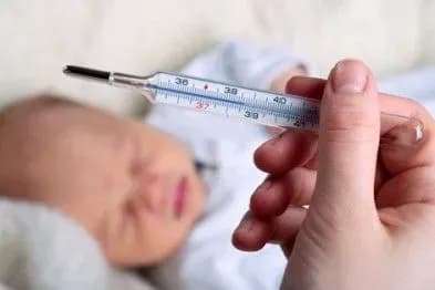 na-lvivschini-vid-grvi-pomerla-ditina-moz