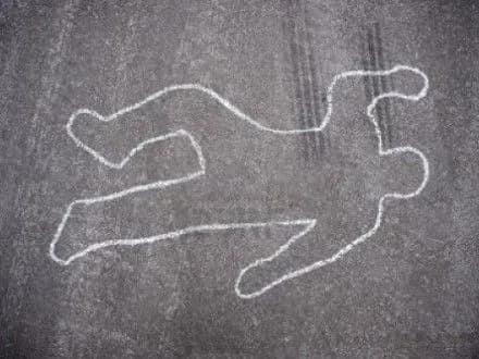 na-zhitomirschini-posered-vulitsi-viyavili-tilo-cholovika