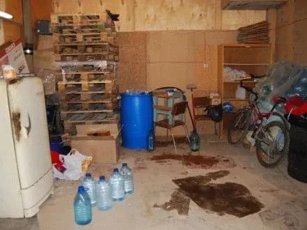 pidpilniy-tsekh-z-vigotovlennya-nelegalnogo-alkogolyu-vikrili-na-luganschini