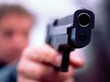 nevidomiy-vistriliv-u-spinu-zhitelyu-kremenchuka